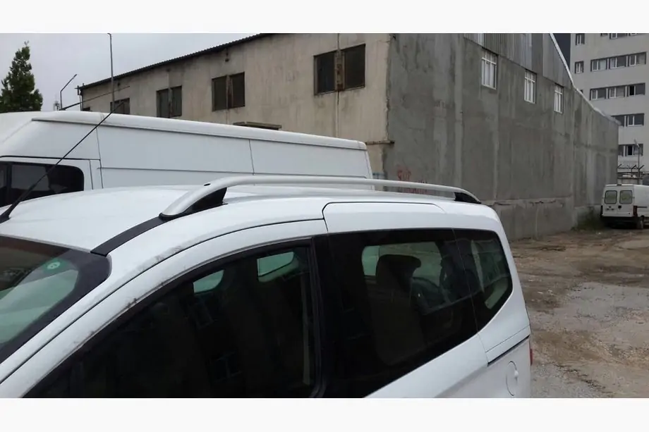 Ford Courier 2014–2023 Dakrails Skyport Grey Foto 5