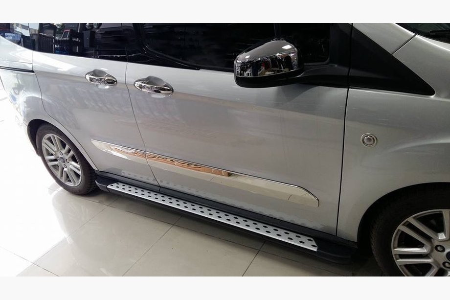 Ford Courier 2014–2023 Deurstrips (set van 4, RVS) Image