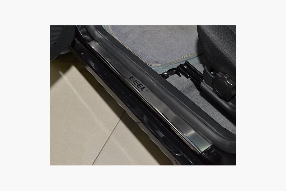 Geely CK-2 2008–2016 Nathanika premium instaplijsten (4 stuks, RVS) Foto 1
