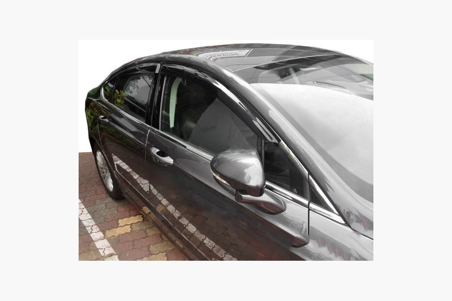 Ford Fusion 2012–2020 Raamwindschermen (4 stuks, Niken) Image