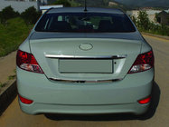Hyundai Accent 2011–2017 RVS kofferbakrand foto 1