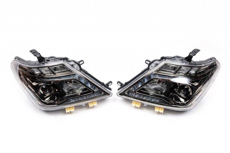 Nissan Patrol Y62 2010–2024 Koplampen 2010-2020 (1 lens) Image