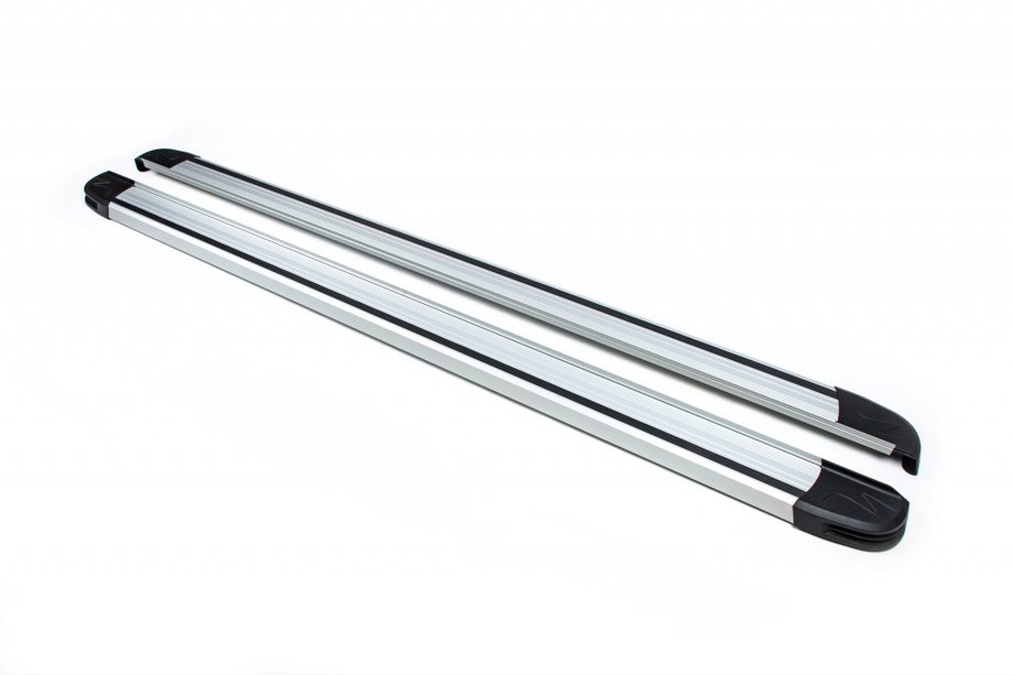 Opel Vivaro 2015–2019 Side steps Maya V4 (2 st., aluminium) Lange wielbasis Foto 2