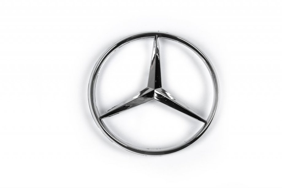 Mercedes E-class W210 1995–2002 Achterembleem (Mercedes-logo) Image