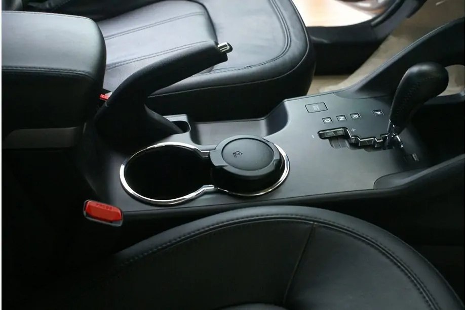 Hyundai IX-35 2010–2015 Ringen voor bekerhouder (RVS) Image
