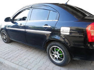 Hyundai Accent 2006–2010 Raamwindschermen (4 stuks, Perflex Sport) foto 5