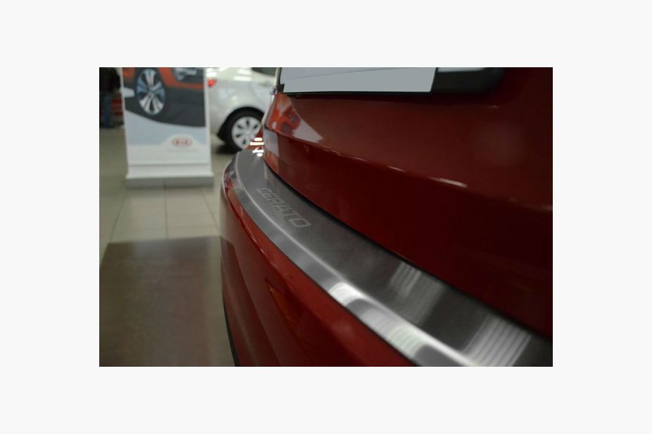 Kia Cerato 3 2013–2018 RVS achterbumperbeschermer met omgezette rand Nataniko Foto 1