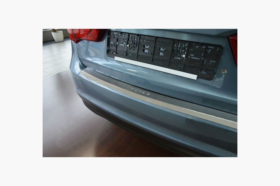 Kia Rio 2012–2017 Achterbumperbeschermlijst met omgezette rand NataNika (RVS) Image