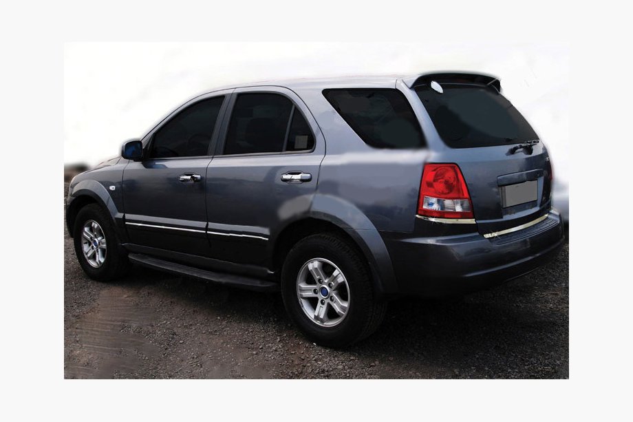 Kia Sorento I BL 2002–2009 Onderste sierlijst voor remlichten (2 st., RVS) Image