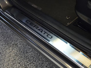 Kia Cerato 1 2004–2009 Nataniko RVS dorpellijsten (set van 4) Standaard - Lohmann-tape, 0,5 mm foto 1