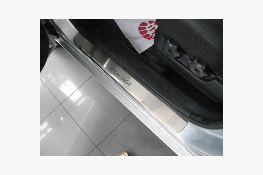 Kia Sportage 2004–2010 Nataniko RVS dorpellijsten (set van 4) Standaard - Lohmann-tape, 0,5 mm Image