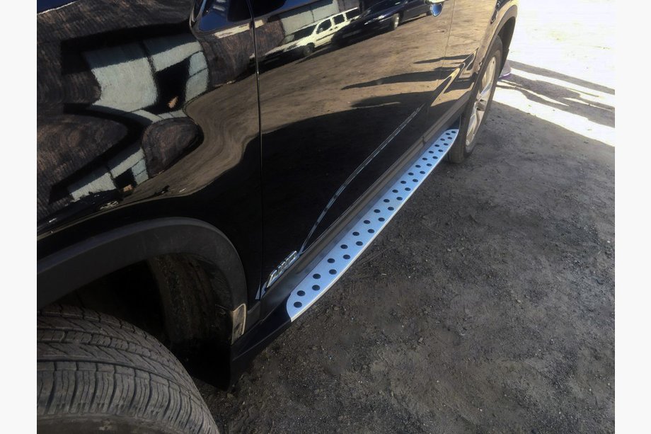 Kia Sorento II XM 2009–2014 Niken BMW style zijsteps 2010-2013 (2 st., kunststof) Image
