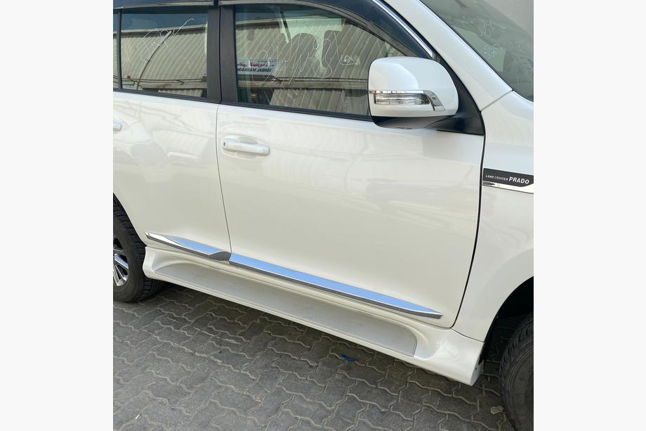 Toyota Land Cruiser Prado 150 2009–2023 Deurlijsten (design 2018+) Image