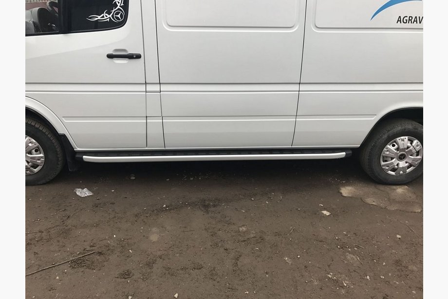 Mercedes Sprinter W901/902/903/904/905 1995–2006 Side steps King (2 st., aluminium) Lange wielbasis Foto 3