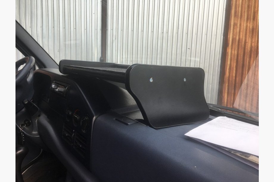 Mercedes Sprinter W901/902/903/904/905 1995–2006 Dashboardplank (1995-2000, type-1) TDI (op het dashboard) Image