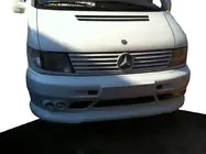 Mercedes Vito W638 1996–2003 Voorbumperlip met uitsparingen voor 4 mistlampen (spuitklaar) foto 1