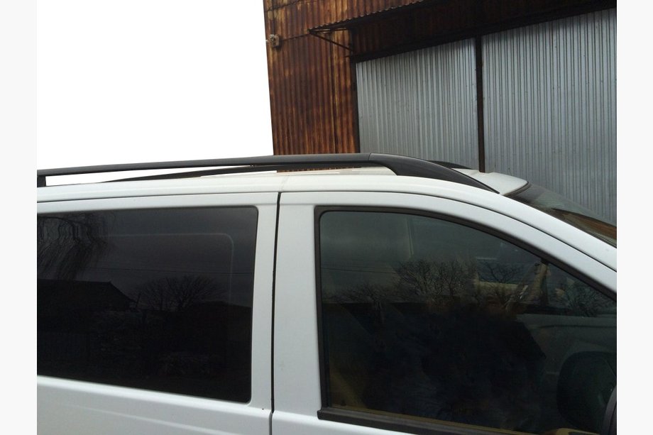 Mercedes Vito W639 2004–2014 Zwarte dakrails CAN origineel design (metalen voeten) Image