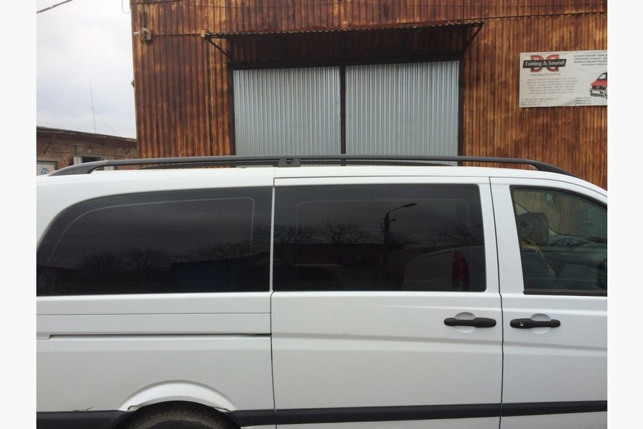 Mercedes Vito W639 2004–2014 Zwarte dakrails CAN origineel design (metalen voeten) Lange wielbasis (EXTRALONG) Foto 4