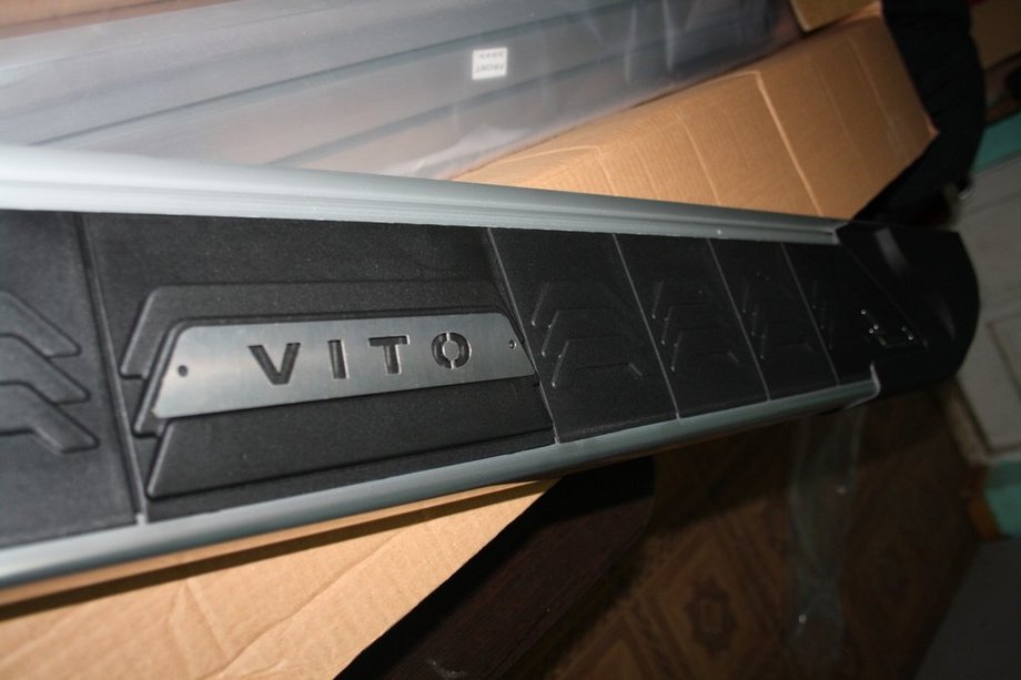 Mercedes Vito W639 2004–2014 RedLine Black zijsteps (set van 2, aluminium) Kort (short) en Middellang (long) Foto 4