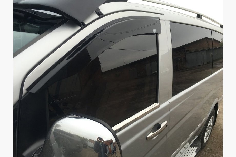 Mercedes Vito W639 2004–2014 Raamwindschermen (2 stuks, DD, in-channel) Image