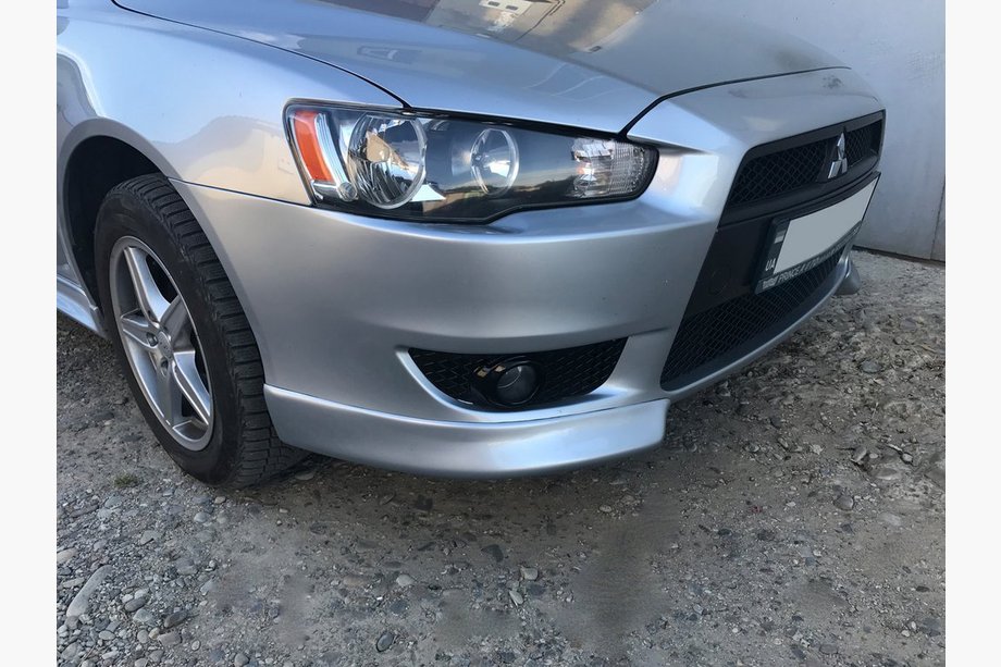 Mitsubishi Lancer X 2008– Voorste canards (2 stuks, spuitklaar) Image