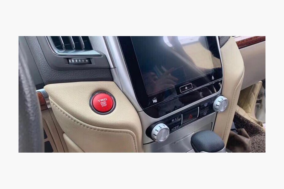 Toyota Land Cruiser 200 2007–2021 TRD-knop (design 2018) Image