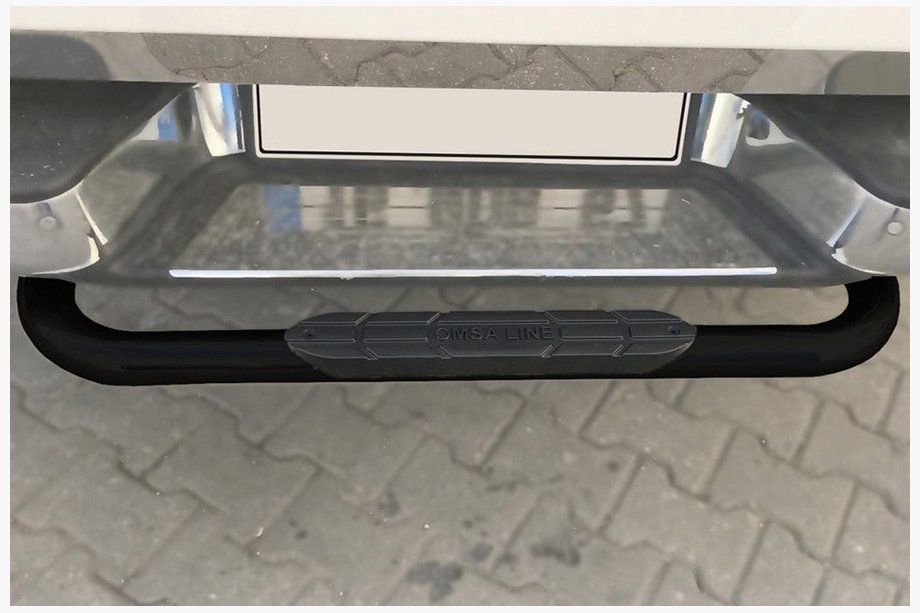 Mercedes X-klasse 2017–2020 Omsa achterbeschermbeugel (zwart, 76 mm) Image