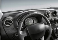 Mercedes Citan 2013–2021 RVS sierlijsten voor interieur ventilatieroosters (4 stuks) foto 2
