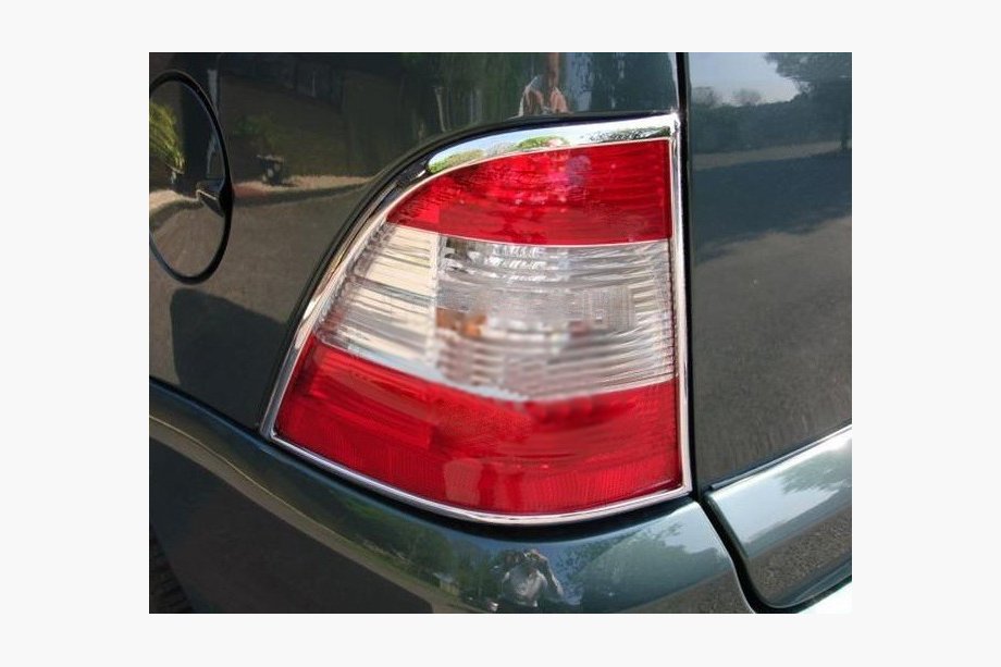 Mercedes ML W163 1997–2005 Achterlichtcovers (2 stuks, kunststof) Foto 1
