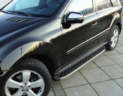 Mercedes ML W164 2005–2011 BlackLine zijsteps (2 stuks, aluminium) foto 1
