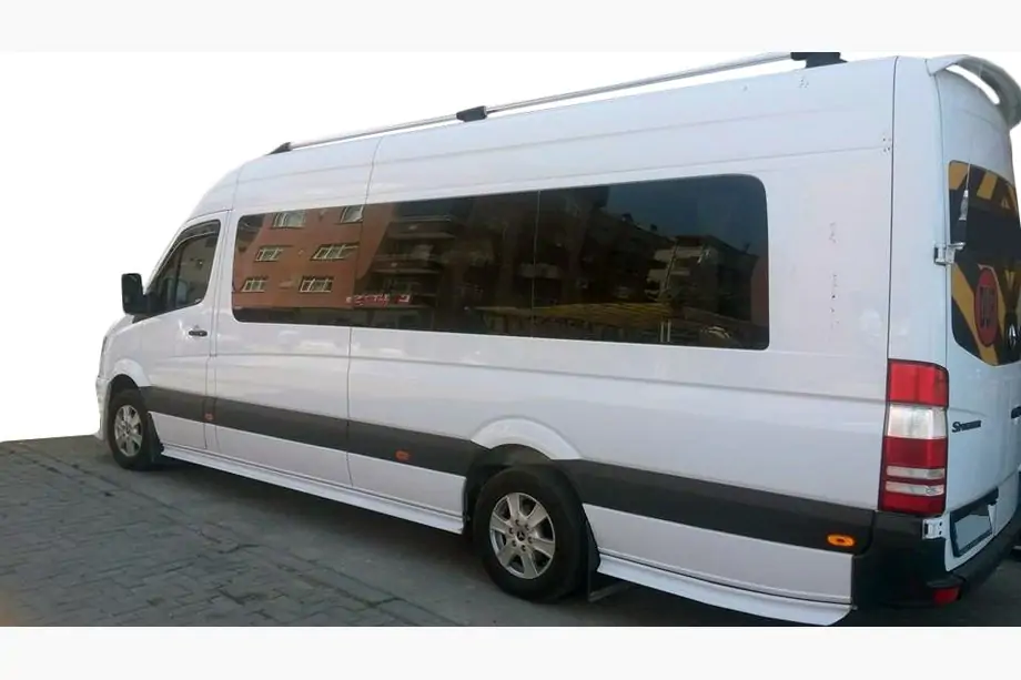 Mercedes Sprinter W906 2006–2018 Sport side skirts (spuitklaar) Image