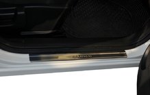 Nissan Qashqai 2010–2014 Omsa instaplijsten (4 stuks, RVS) foto 1