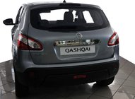 Nissan Qashqai 2010–2014 Sierlijst boven kentekenplaat (RVS) Zonder knop, OmsaLine - Italiaans roestvrij staal foto 1