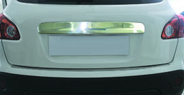 Nissan Qashqai 2007–2010 Sierlijst boven kentekenplaat (RVS) Zonder knop, OmsaLine - Italiaans roestvrij staal foto 2