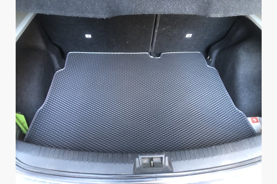 Nissan Qashqai 2010–2014 Kofferbakmat (EVA, zwart) Foto 1