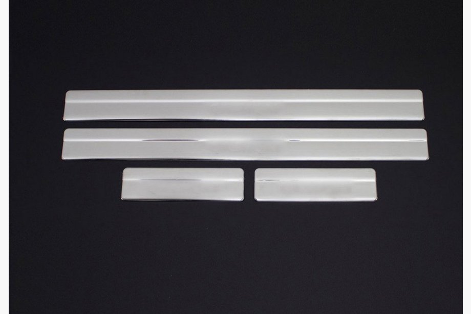 Nissan Navara/NP300 2016– OmsaLine instaplijsten (set 4 st., RVS) Image