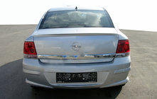 Opel Astra H 2004–2013 Spoiler Sedan (spuitklaar) foto 1