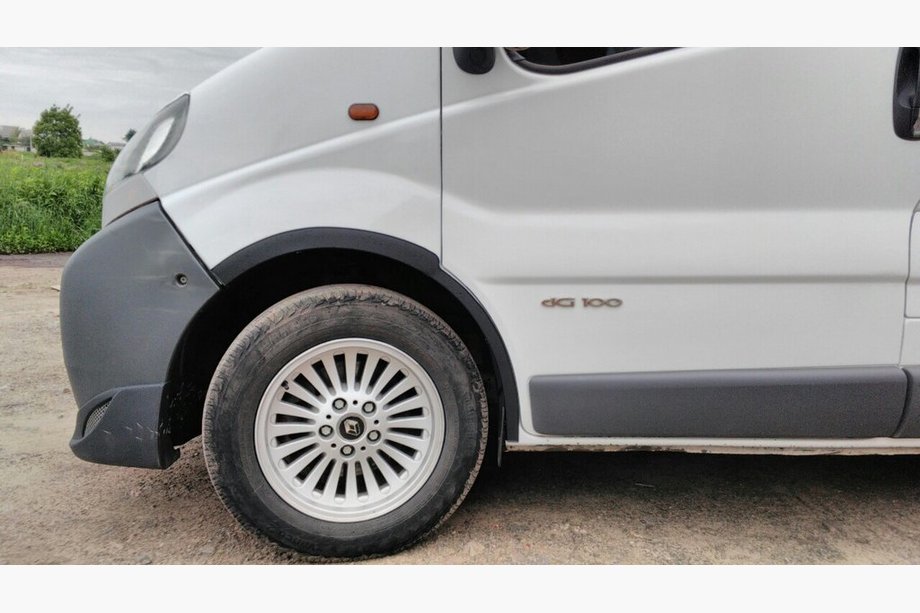 Opel Vivaro 2001–2015 Wielkastlijsten (4 stuks, zwart) 2007-2015, zwart kunststof Foto 2