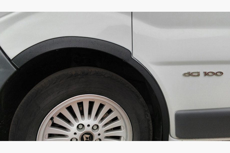 Nissan Primastar 2002–2014 Wielkastlijsten (4 stuks, zwart) 2007-2015, zwart metaal Image
