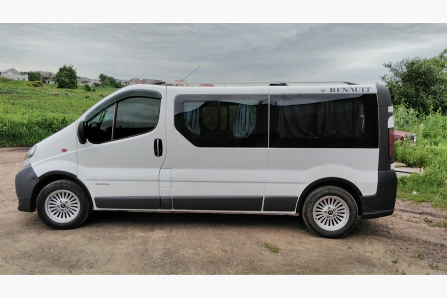 Opel Vivaro 2001–2015 Wielkastlijsten (4 stuks, zwart) 2007-2015, zwart kunststof Foto 4