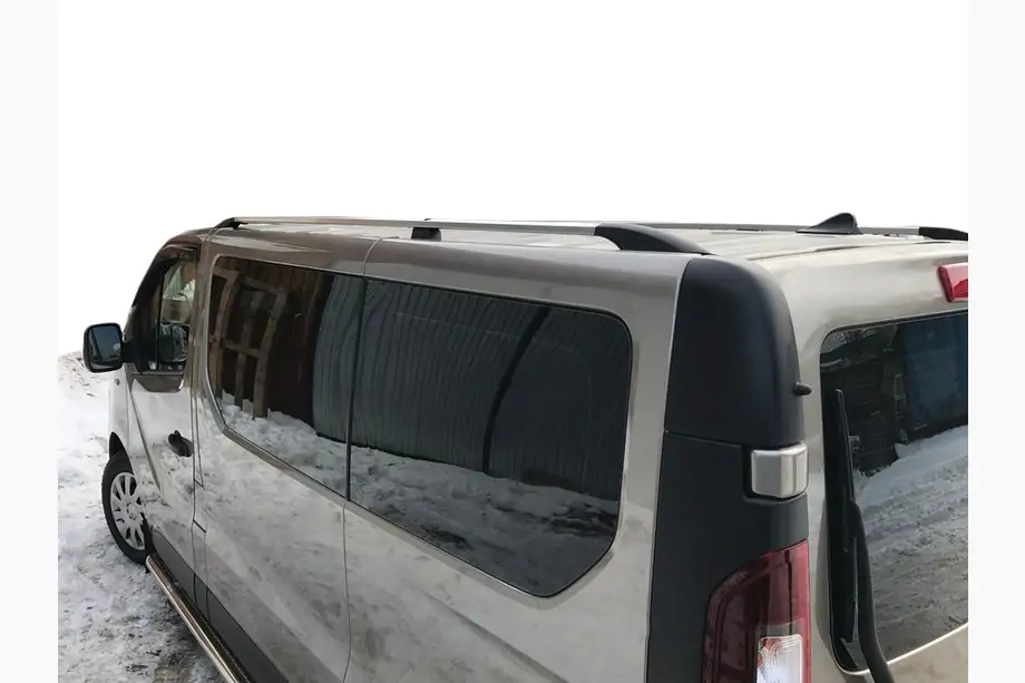 Renault Trafic 2015– Chromen dakrails Foto 1