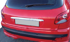 Peugeot 206 1998–2024 Sierlijst boven kentekenplaat (2004↗, ABS) foto 2