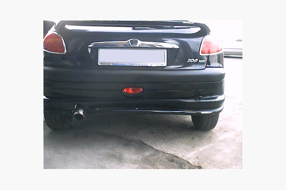 Peugeot 206 1998–2024 Achterste onderste diffuserlijst (spuitklaar) Foto 1
