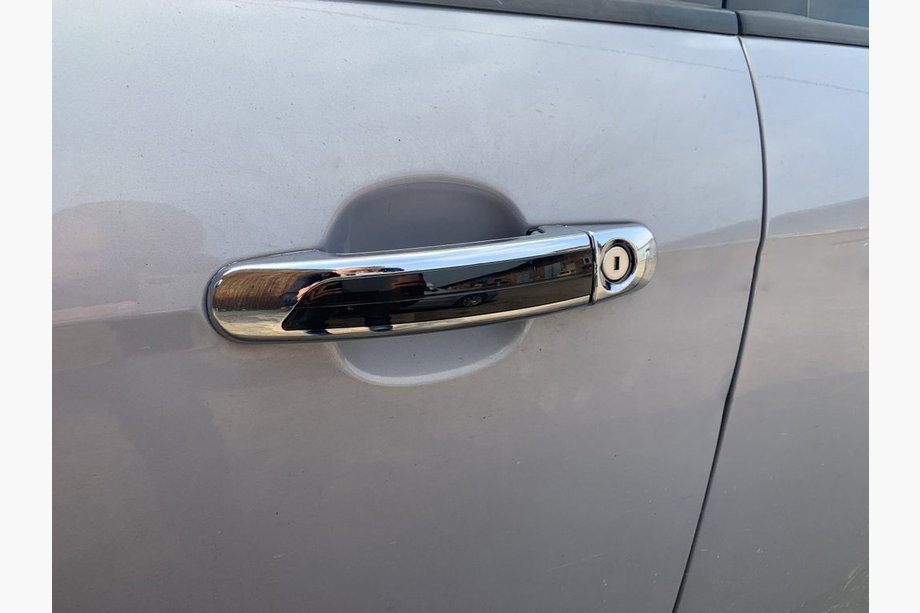 Ford Transit 2014– Deurgreep covers met zwarte strip (set van 4 stuks, ABS) Image