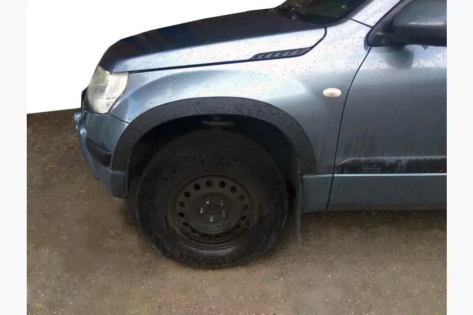 Suzuki Grand Vitara 2005–2017 Wielkastverbreders (set van 4, zwart) Image