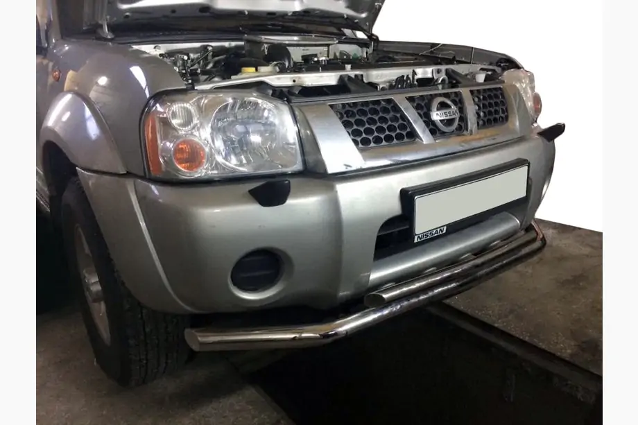 Nissan NP300 1999–2015 Voorbeschermbeugel ST014 (RVS) Image