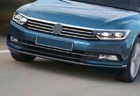 Volkswagen Passat B8 2015–2023 RVS sierlijsten voor voorbumper (2015-2018, 3-delig) foto 6