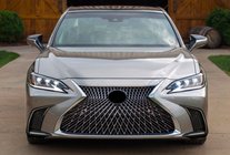 Lexus ES 2012–2018 Voorgrille 2015-2018 (F-Sport) foto 2