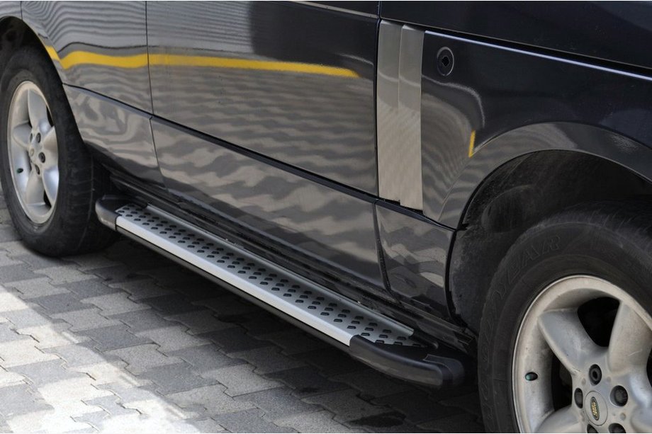 Range Rover III L322 2002–2012 Side steps Allmond Grey (2 stuks, aluminium) Image