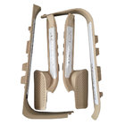 Toyota Land Cruiser 200 2007–2021 Kunststof instaplijsten met verlichting (beige) foto 1